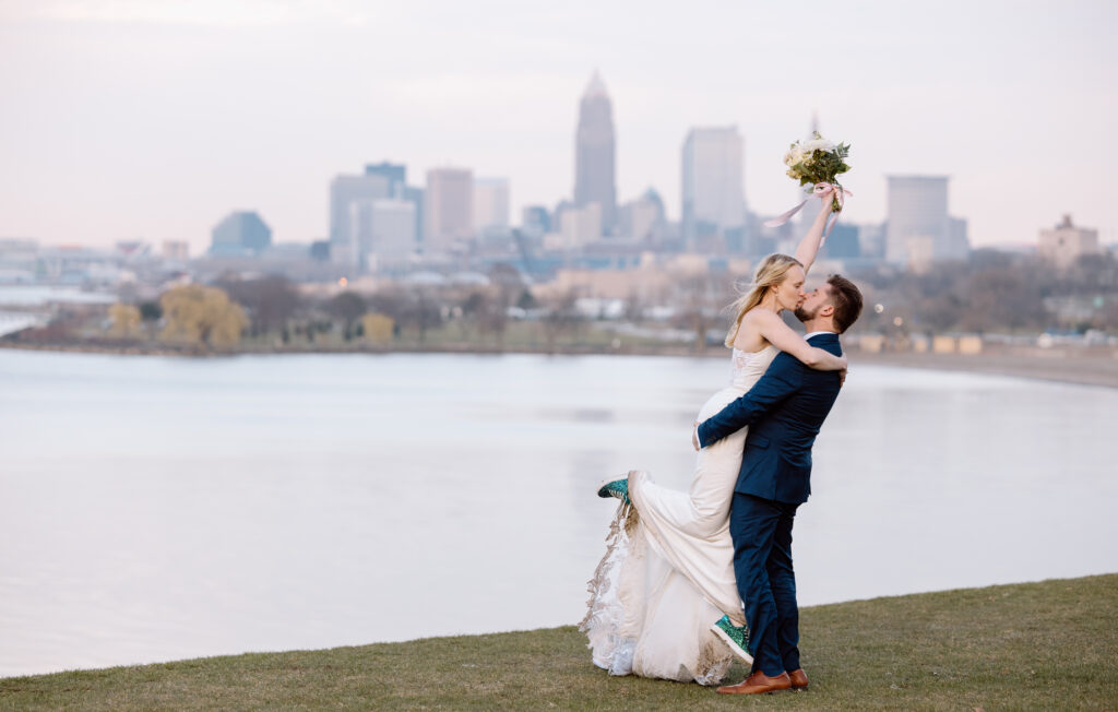 Eloping couple at Edgewater Park in Cleveland.