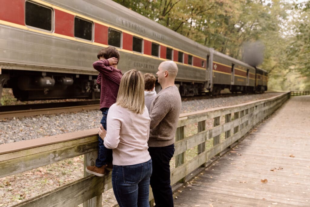 Family watching the Cuyahoga Valley National Park train.